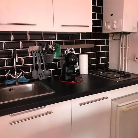 Location 4 Pers Piscine Апартаменти Агд