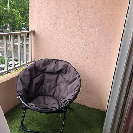 Location 4 Pers Piscine Апартаменти